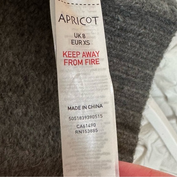 Apricot long shawl cable-knit cardigan with a waist tie. - Picture 8 of 8